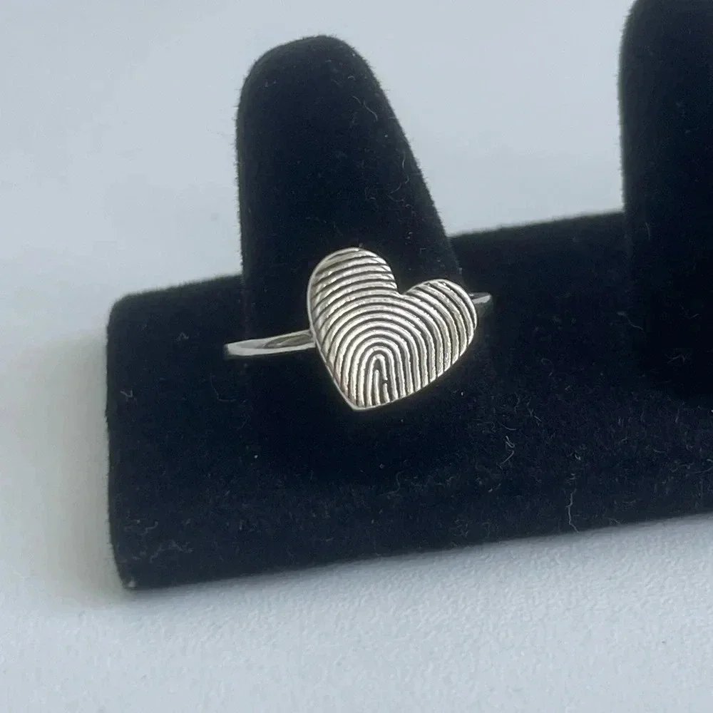 925  Sterling Silver Fingerprint Heart Ring – Size 10